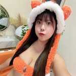Yuan 之之