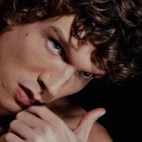 𑣲icarusfalls